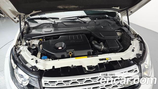 Land Rover Discovery Sport 2.0 TD4 HSE Luxury 2016 — фото 6