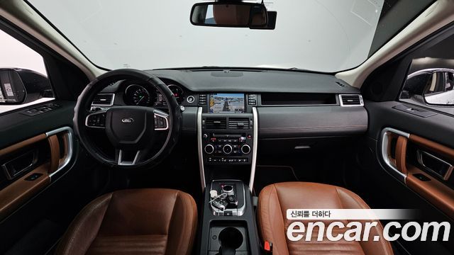 Land Rover Discovery Sport 2.0 TD4 HSE Luxury 2016 — фото 7