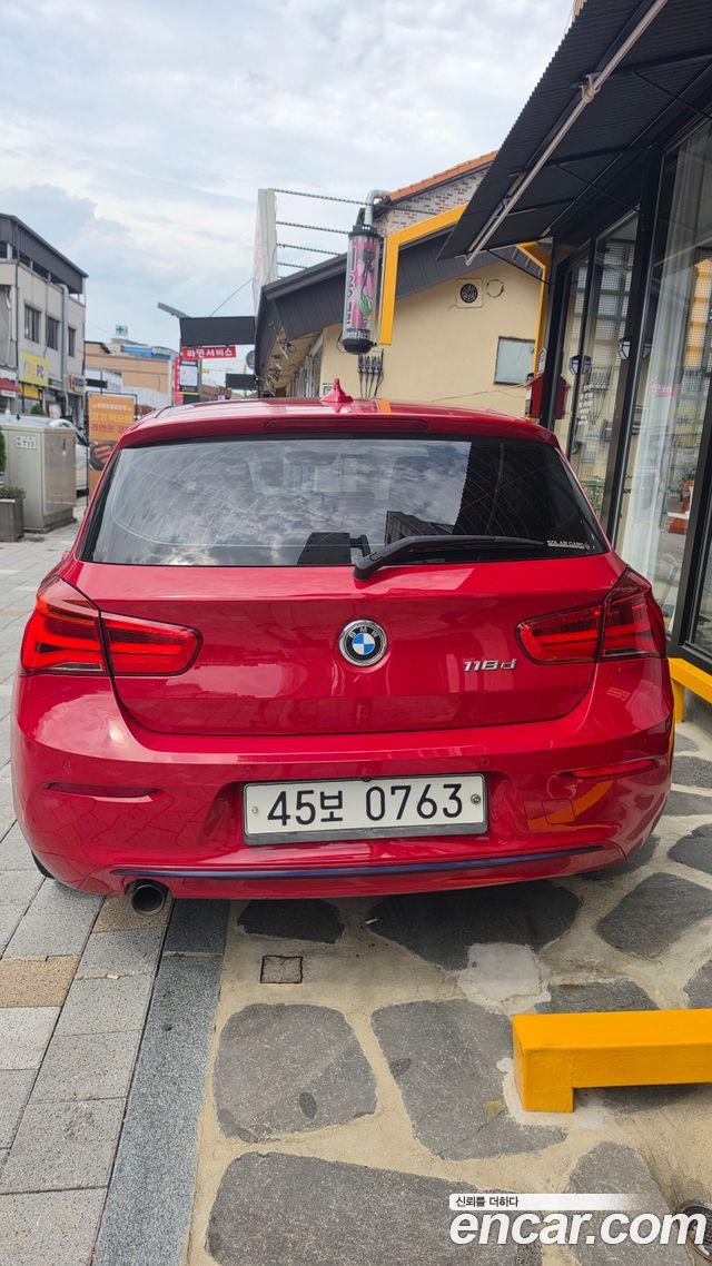 BMW 1 Series (F20) 118d Sport 5Door 2016 — фото 4