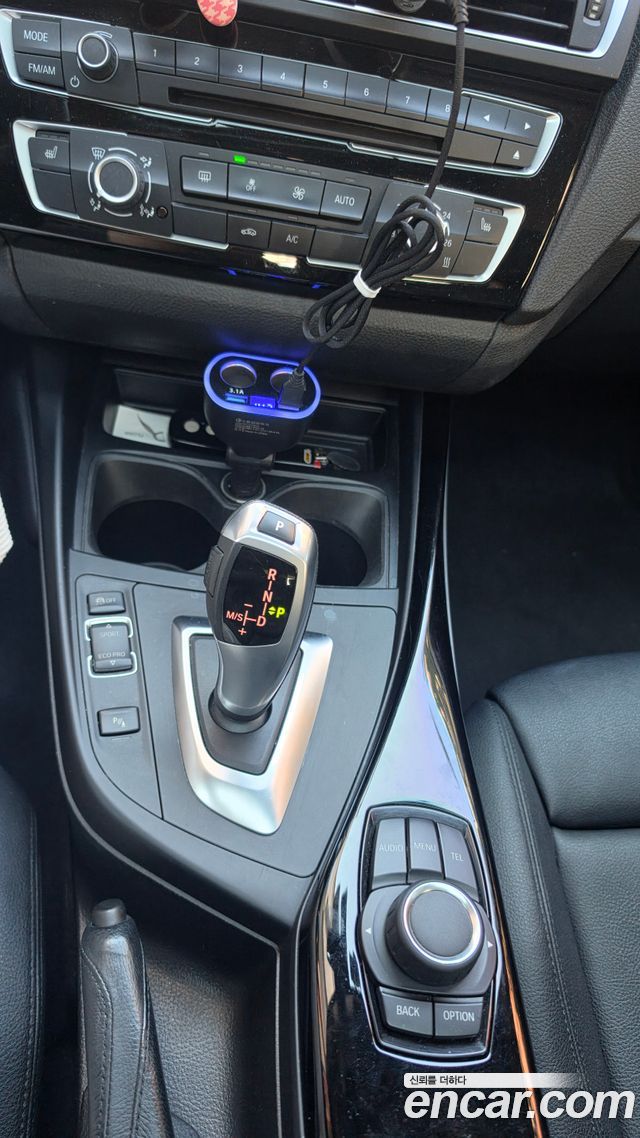 BMW 1 Series (F20) 118d Sport 5Door 2016 — фото 9