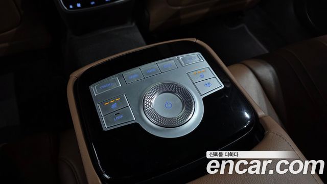 Genesis G80 (RG3) Gasoline 2.5 Turbo AWD 2022 — фото 19