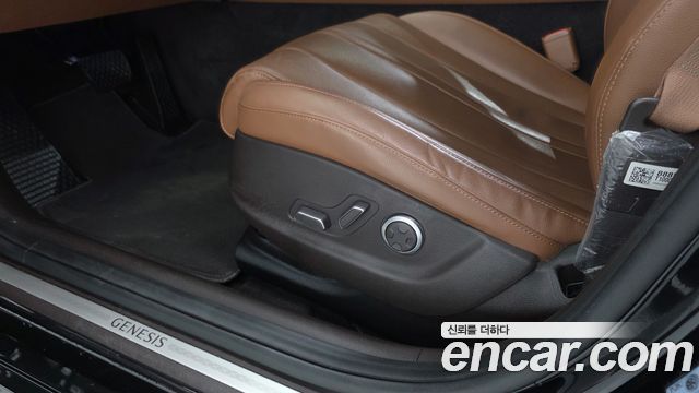 Genesis G80 (RG3) Gasoline 2.5 Turbo AWD 2022 — фото 32