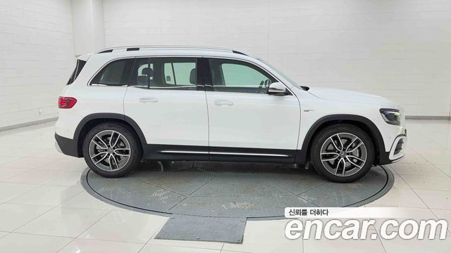 Mercedes-Benz GLB-Class (X247) AMG GLB35 4MATIC 2026 — фото 7