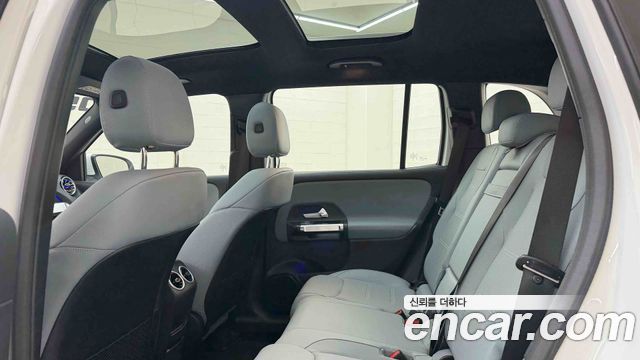 Mercedes-Benz GLB-Class (X247) AMG GLB35 4MATIC 2026 — фото 24