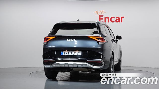 Kia Sportage (V) Diesel 2.0 4WD Nobleless 2024 — фото 4