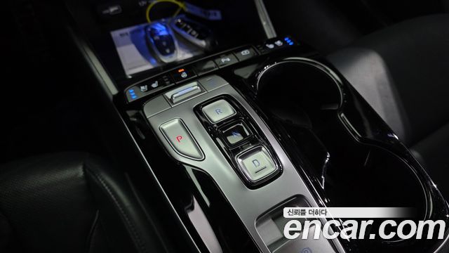 Hyundai Tucson (NX4) Gasoline 1.6 Turbo 2WD Inspiration 2022 — фото 9