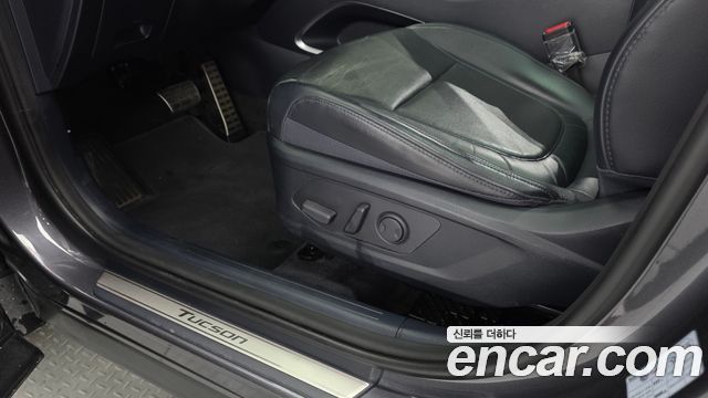 Hyundai Tucson (NX4) Gasoline 1.6 Turbo 2WD Inspiration 2022 — фото 18
