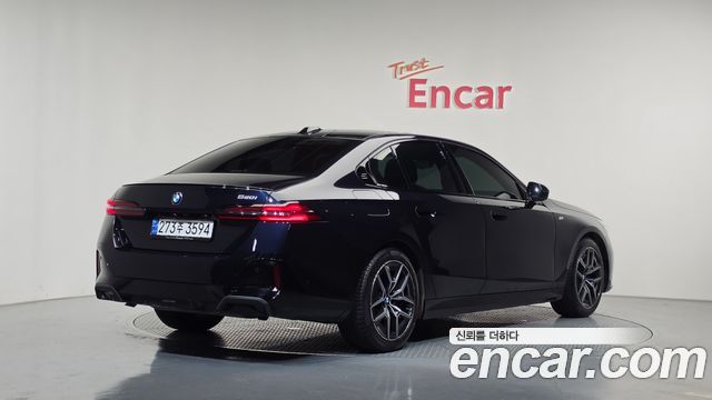 BMW 5 Series (G60) 520i Special Edition 2025 — фото 2