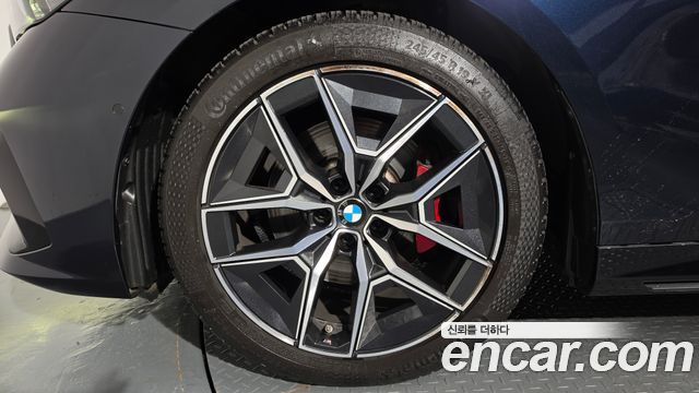 BMW 5 Series (G60) 520i Special Edition 2025 — фото 5