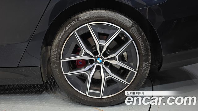 BMW 5 Series (G60) 520i Special Edition 2025 — фото 27