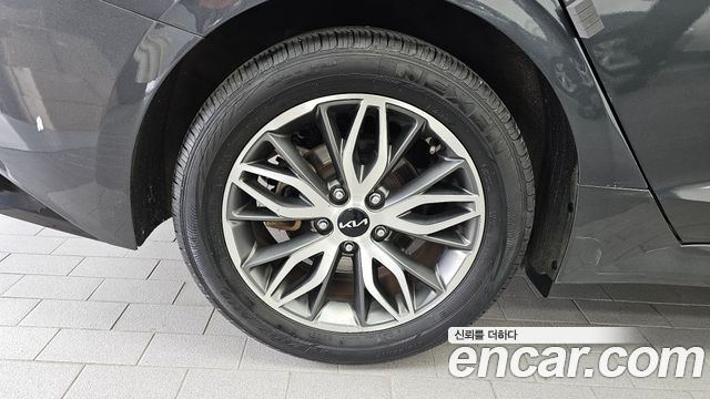 Kia K5 (III) 2.0 Prestige 2022 — фото 5