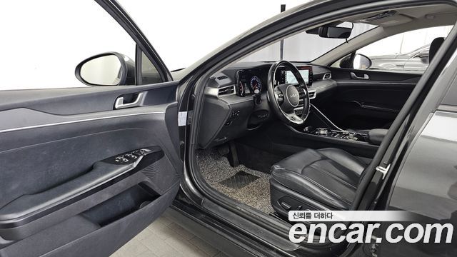 Kia K5 (III) 2.0 Prestige 2022 — фото 10