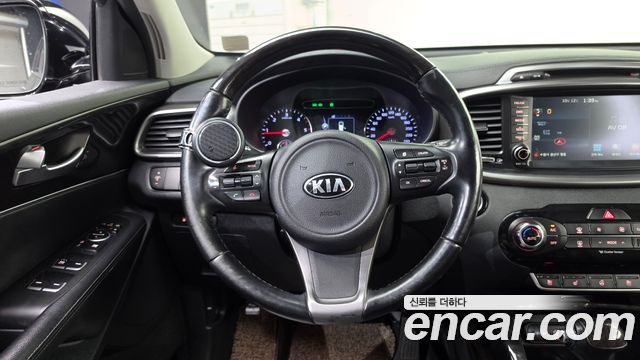 Kia Sorento Diesel 2.0 2WD Prestige 2015 — фото 13