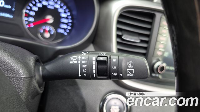 Kia Sorento Diesel 2.0 2WD Prestige 2015 — фото 27