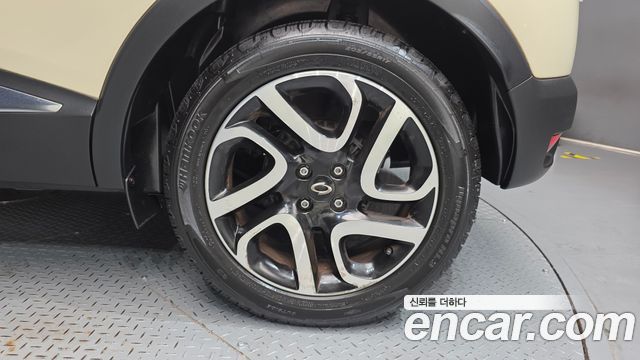 Renault Korea QM3 LE 2015 — фото 27