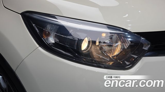 Renault Korea QM3 LE 2015 — фото 28