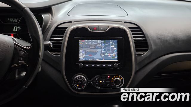 Renault Korea QM3 LE 2015 — фото 36