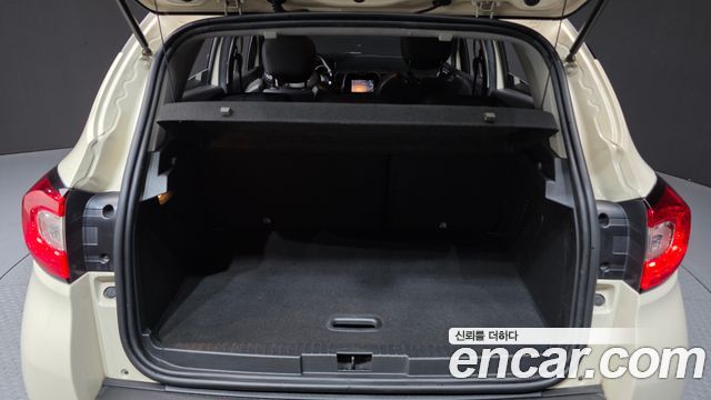 Renault Korea QM3 LE 2015 — фото 38