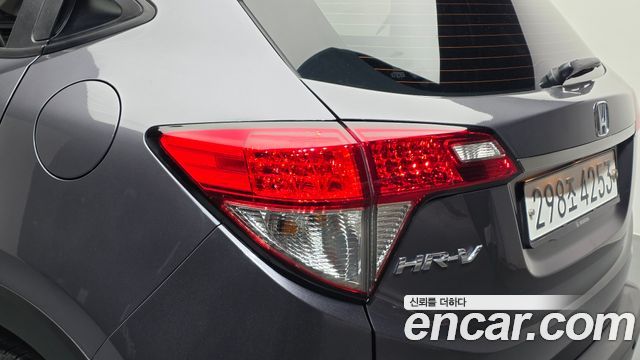 Honda HR-V 1.8 2019 — фото 23