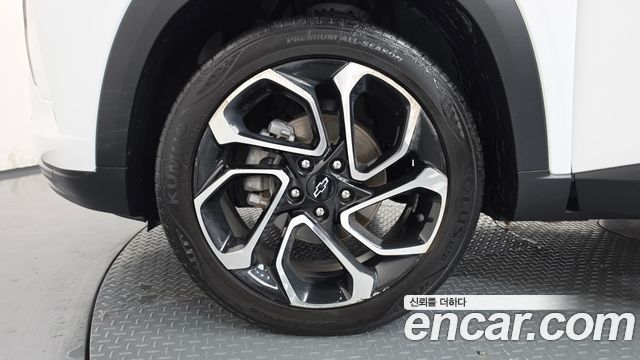 Chevrolet Trax Crossover 1.2 RS 2024 — фото 5