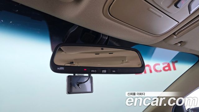 Kia Carnival 9-seater Prestige 2018 — фото 27