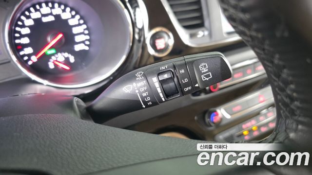 Kia Carnival 9-seater Prestige 2018 — фото 29