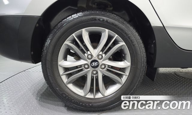 Hyundai Tucson ix Diesel(e-VGT) 2WD Smart 2015 — фото 5