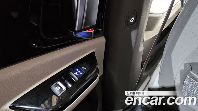 Kia Carnival (IV) Diesel 9-Seater Hi-Limousine Signature 2021 — фото 17
