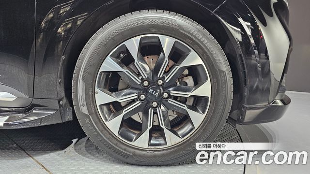Kia Carnival (IV) Diesel 9-Seater Hi-Limousine Signature 2021 — фото 21