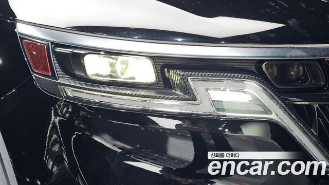 Kia Carnival (IV) Diesel 9-Seater Hi-Limousine Signature 2021 — фото 22