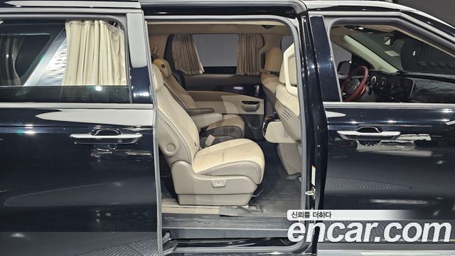 Kia Carnival (IV) Diesel 9-Seater Hi-Limousine Signature 2021 — фото 31