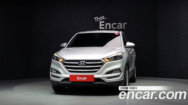 Hyundai Tucson Diesel 2.0 2WD Style 2016 — фото 3