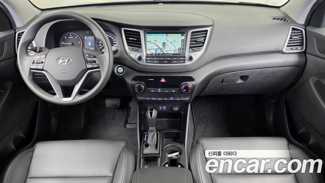 Hyundai Tucson Diesel 2.0 2WD Style 2016 — фото 7