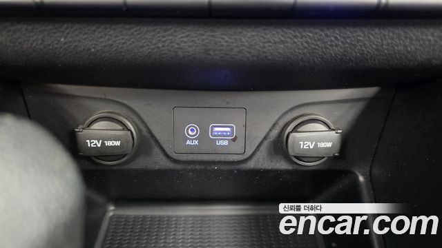 Hyundai Tucson Diesel 2.0 2WD Style 2016 — фото 16