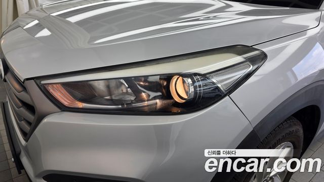 Hyundai Tucson Diesel 2.0 2WD Style 2016 — фото 22