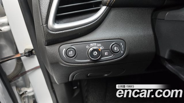 Chevrolet Trax 1.6 Diesel LT Core 2018 — фото 19