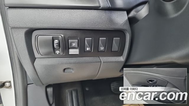 Renault Korea SM3 Neo SE 2019 — фото 19
