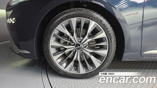 Kia K8 2.5 Gasoline 2WD Signature 2022 — фото 5
