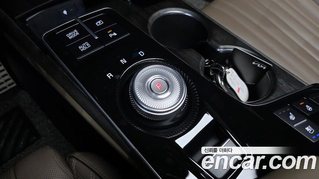 Kia K8 2.5 Gasoline 2WD Signature 2022 — фото 9