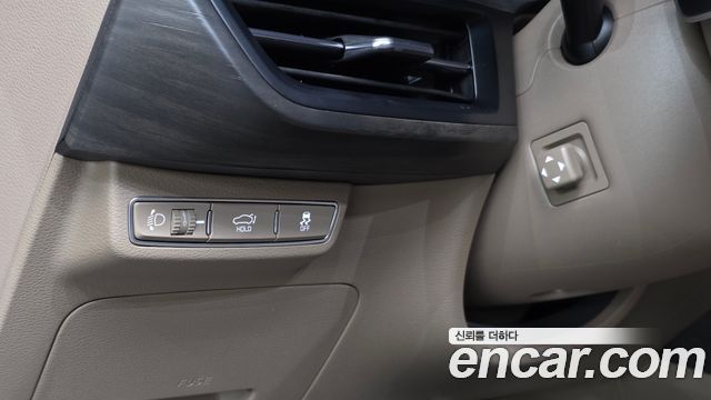 Kia K8 2.5 Gasoline 2WD Signature 2022 — фото 14