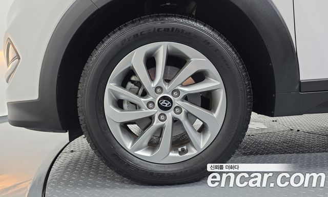Hyundai Tucson Diesel 1.7 2WD Modern 2017 — фото 5