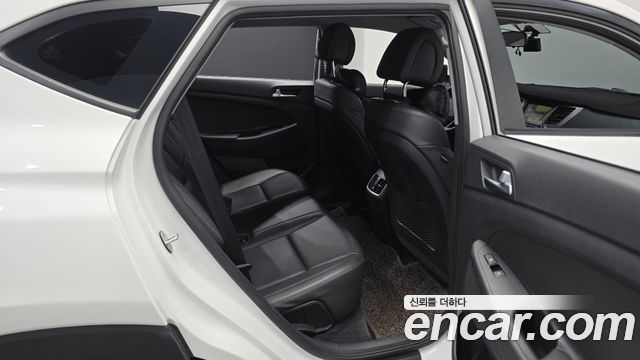 Hyundai Tucson Diesel 1.7 2WD Modern 2017 — фото 11