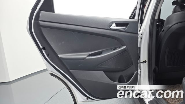 Hyundai Tucson Diesel 1.7 2WD Modern 2017 — фото 25