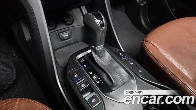 Hyundai Santa Fe (DM) Diesel(e-VGT) 2.0 2WD Exclusive 2013 — фото 9