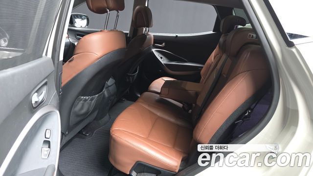 Hyundai Santa Fe (DM) Diesel(e-VGT) 2.0 2WD Exclusive 2013 — фото 16