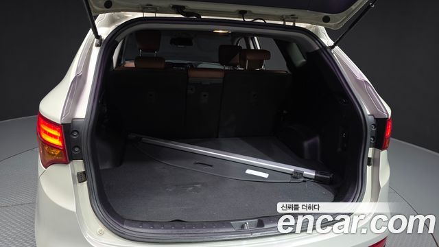 Hyundai Santa Fe (DM) Diesel(e-VGT) 2.0 2WD Exclusive 2013 — фото 22