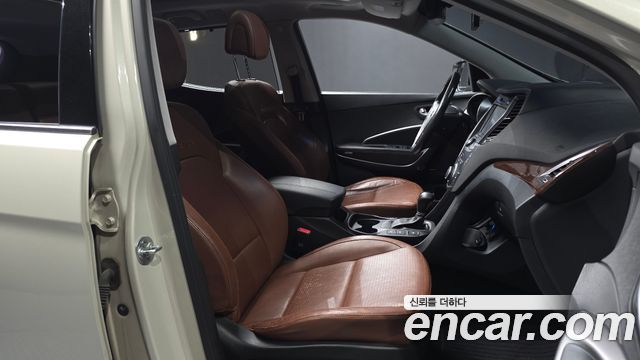 Hyundai Santa Fe (DM) Diesel(e-VGT) 2.0 2WD Exclusive 2013 — фото 32
