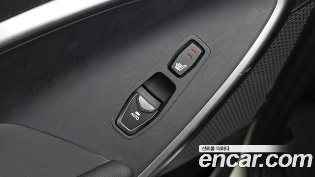 Hyundai Santa Fe (DM) Diesel(e-VGT) 2.0 2WD Exclusive 2013 — фото 35