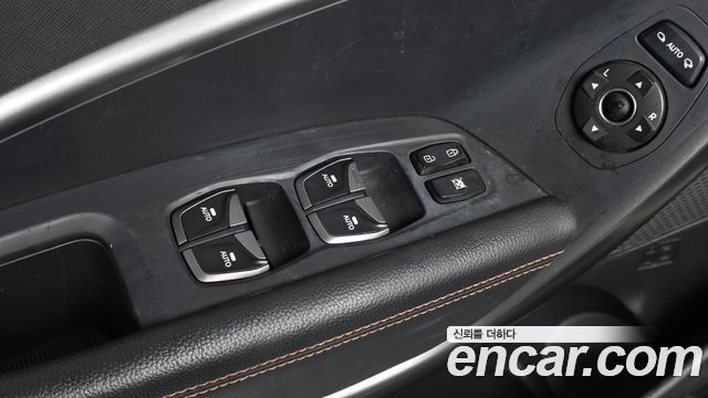 Hyundai Santa Fe (DM) Diesel(e-VGT) 2.0 2WD Exclusive 2013 — фото 36