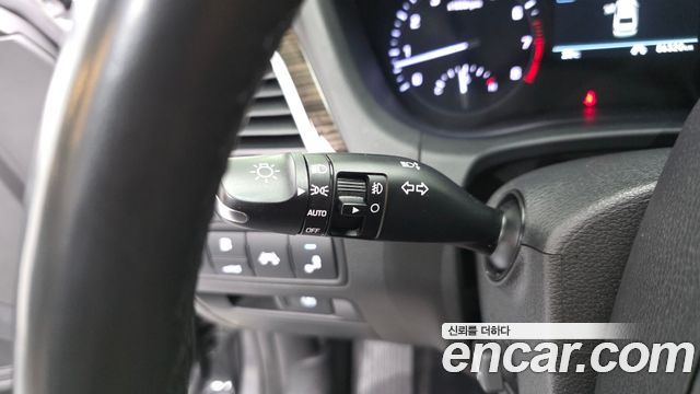 Genesis G80 3.3 GDI AWD Luxury 2019 — фото 29